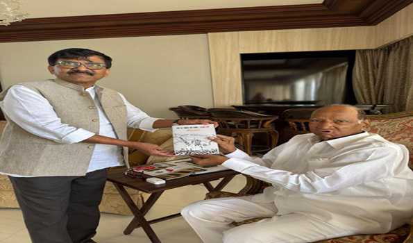 Sanjay Raut meets Sharad Pawar