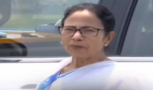 Trinamool with Centre on issues of internal and external affairs post-Pahalgam attacks : Mamata