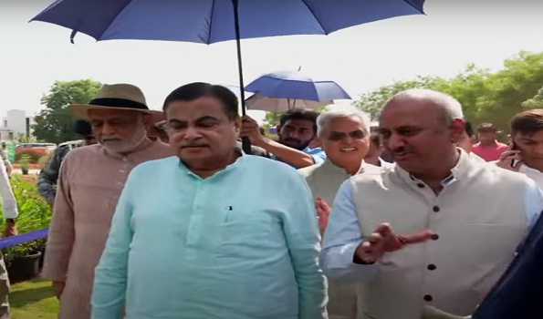 Gadkari inaugurates Biochar Centre of Excellence to promote Rural Entrepreneurship