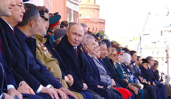 Putin welcomes foreign leaders in Kremlin ahead of Victory Day parade