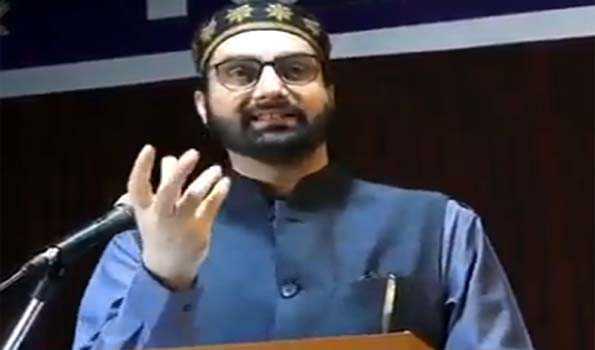 Mirwaiz appeals for de-escalation amid rising tensions