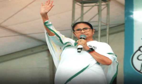 Bengal CM Mamata greets mothers to mark 