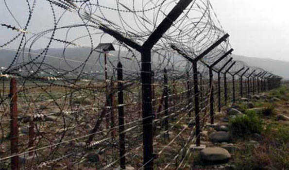 J&K: Live shell defused close to LoC in Naushera