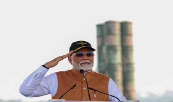 Modi visits Adampur airbase; issues fresh warning to Pakistan