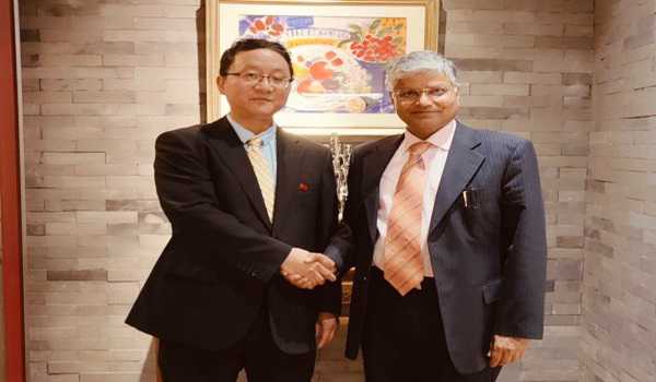 Top Chinese officials meet the Indian, Pakistani envoys in Beijing amid India-Pak tensions