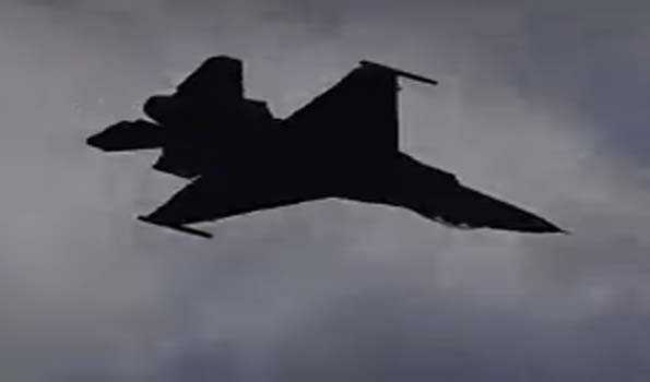 Ukraine loses contact with F-16 jet on combat mission