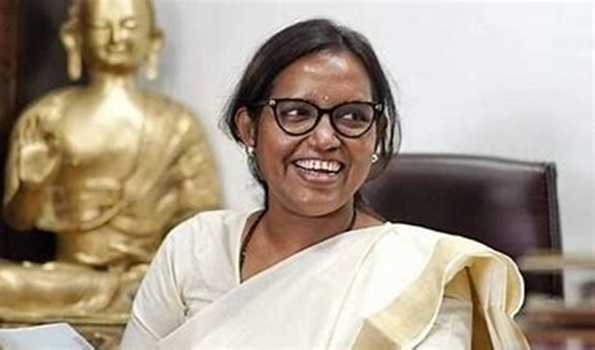 Maha: Congress MP Prof Varsha Gaikwad selected for prestigious Sansad Ratna Award 2025