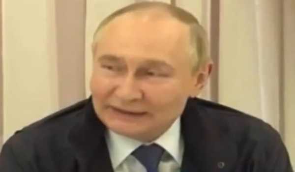 Putin says Ukraine still trying to move towards Russian border