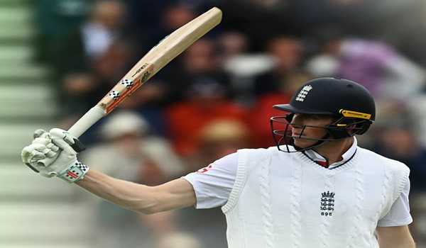 Crawley did not feel pressure on England place
