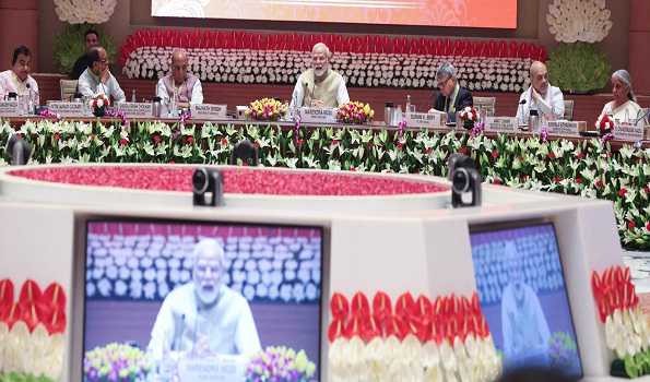 PM urges states to join hands for a 'Viksit Bharat' by 2047