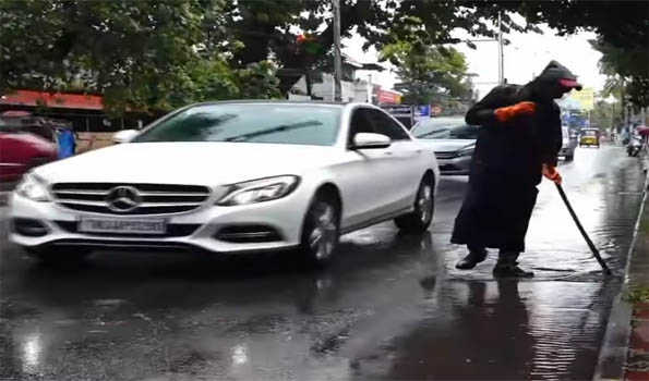 Kerala rains: One killed, uprooted tree disrupts train movement
