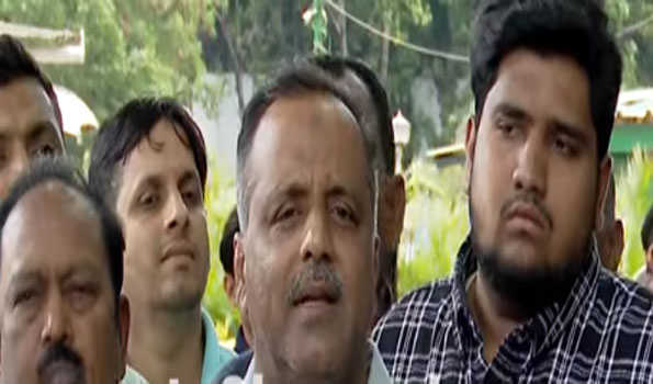Karnataka: Speaker revokes suspension of 18 BJP MLAs