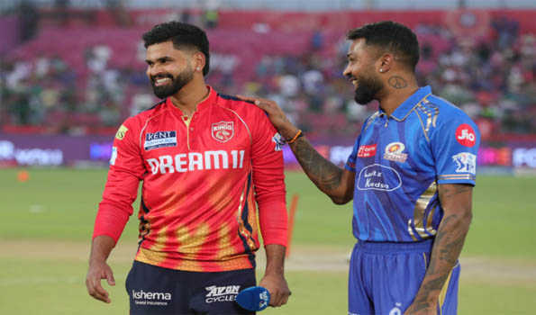 MI bat first in top-two race decider for playoffs