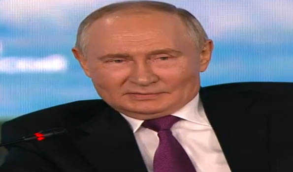 Putin says no sovereignty possible without economic sovereignty