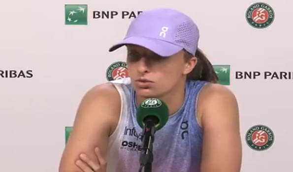 Swiatek recalls teary Nadal's 2021 French Open loss