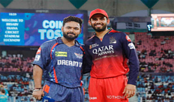 RCB opt to field against DC in crucial encounter