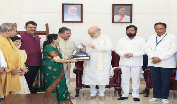 Shah, Fadnavis confer Chhatrapati Sambhaji Maharaj State Inspirational Song Award