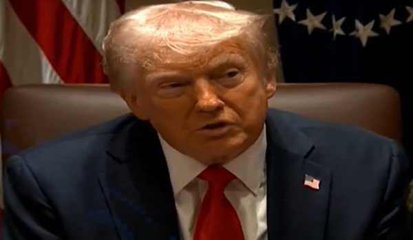 Trump says Harvard should have 15 pct cap on foreign students