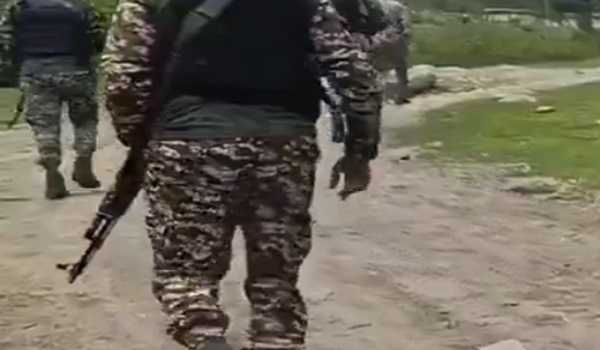Two ‘hybrid terrorists’ of LeT arrested with weapons in J&K's Shopian
