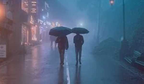 Thunderstorm & torrential rainfall battered six districts in HP