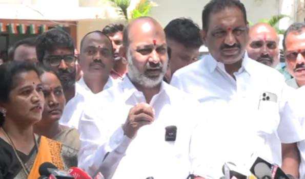 Cong directing ‘Char Patta’ drama to divert attention from failed guarantees: Union Minister Bandi Sanjay
