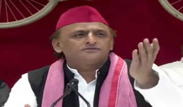 BJP  champion of inflation: Akhilesh