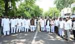 Telangana Cong leaders meet Guv, thank him for 42 pc quota bill