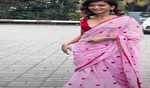 Kriti Kharbanda sizzles in blush pink saree, netizens go gaga
