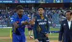 GT choose to chase, unchanged XI for MI