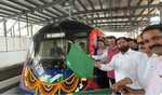 Metro network to be expanded in Mumbai: Fadnavis