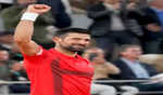 Djokovic angry despite smooth win in his opener