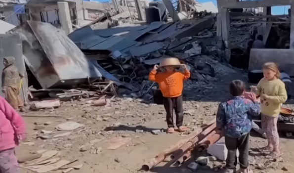 Israel says Hamas undermining ceasefire talks; Hamas denies rejection, calls U.S. envoy "biased"