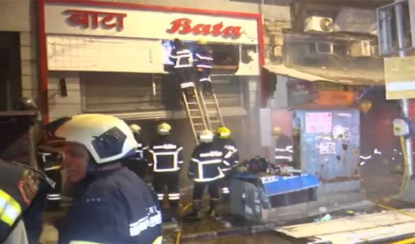 Fire in Mumbai footwear showroom with no injury
