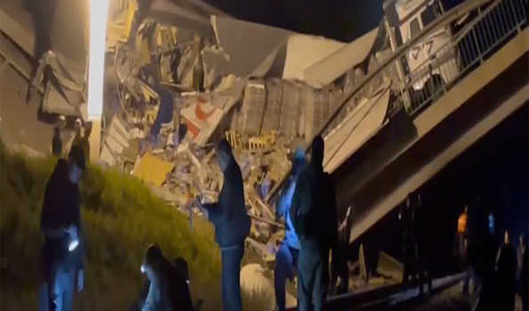 7 killed, dozens injured after bridge blast derails train in Russia