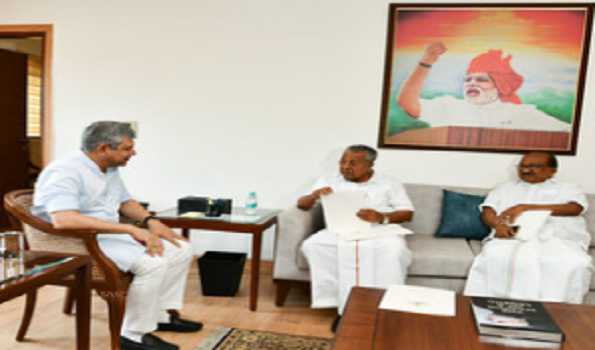 Kerala CM calls on Union Railway Minister Ashwini Vaishnaw