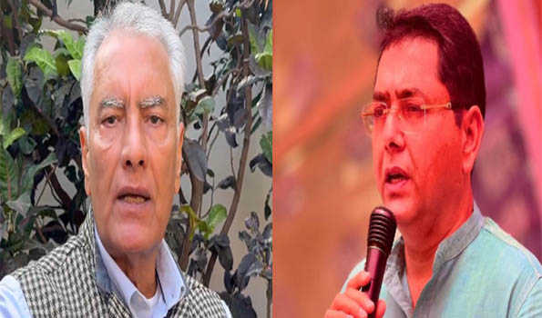 Punjab: Arora accepts Jakhar