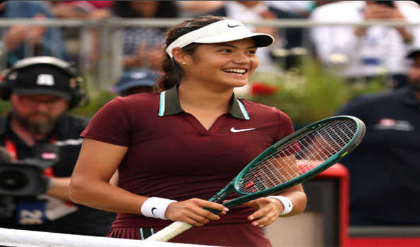 Raducanu through at Queen's & will be British number one