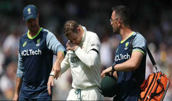 Australia veteran Steve Smith leaves field after hurting finger