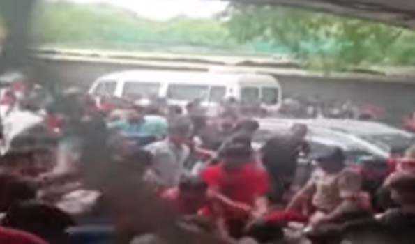 RCB stampede victim's father holds govt accountable