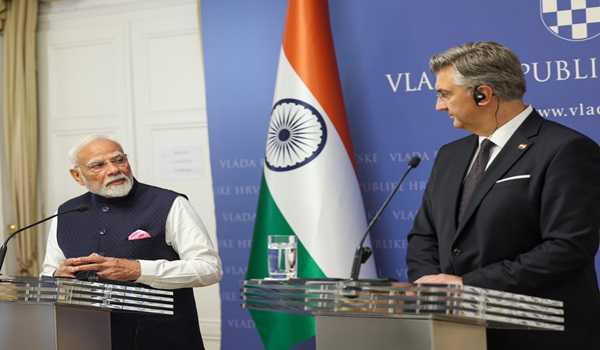 PM Modi holds productive talks with Croatian PM Plenkovic in Zagreb; also meets President Milanovic