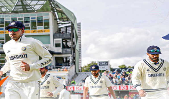 India set 371 target as England survive six overs