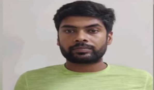 Navy HQ employee arrested for espionage