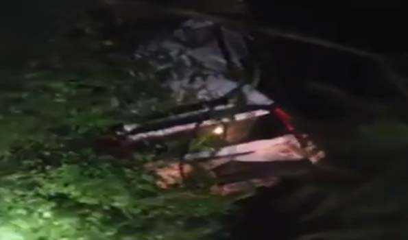 Escort vehicle in Dumri MLA Jairam Mahto's convoy crashes in Purulia, six injured