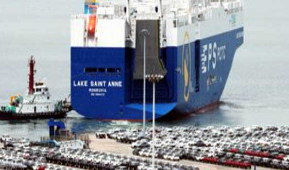 S Korean industrial output sees significant amid weak global demand and US tariffs