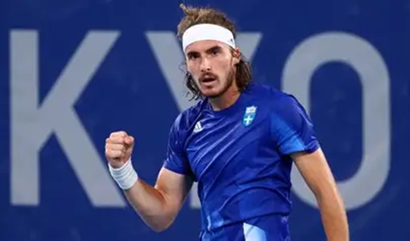 Tsitsipas retires after injury, Royer registers maiden win