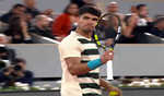Carlos Alcaraz cruises into Roland Garros semifinal