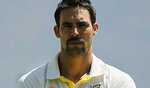 Johnson questions Hazlewood's IPL preference