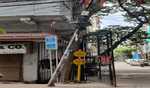 Former Mayor seeks removal of old telephone poles in Delhi