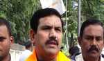 Shah advises intensified fight against corrupt Cong govt