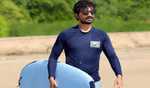 Priyanshu Painyuli showed his adventurous side, learned surfing in Sri Lanka
